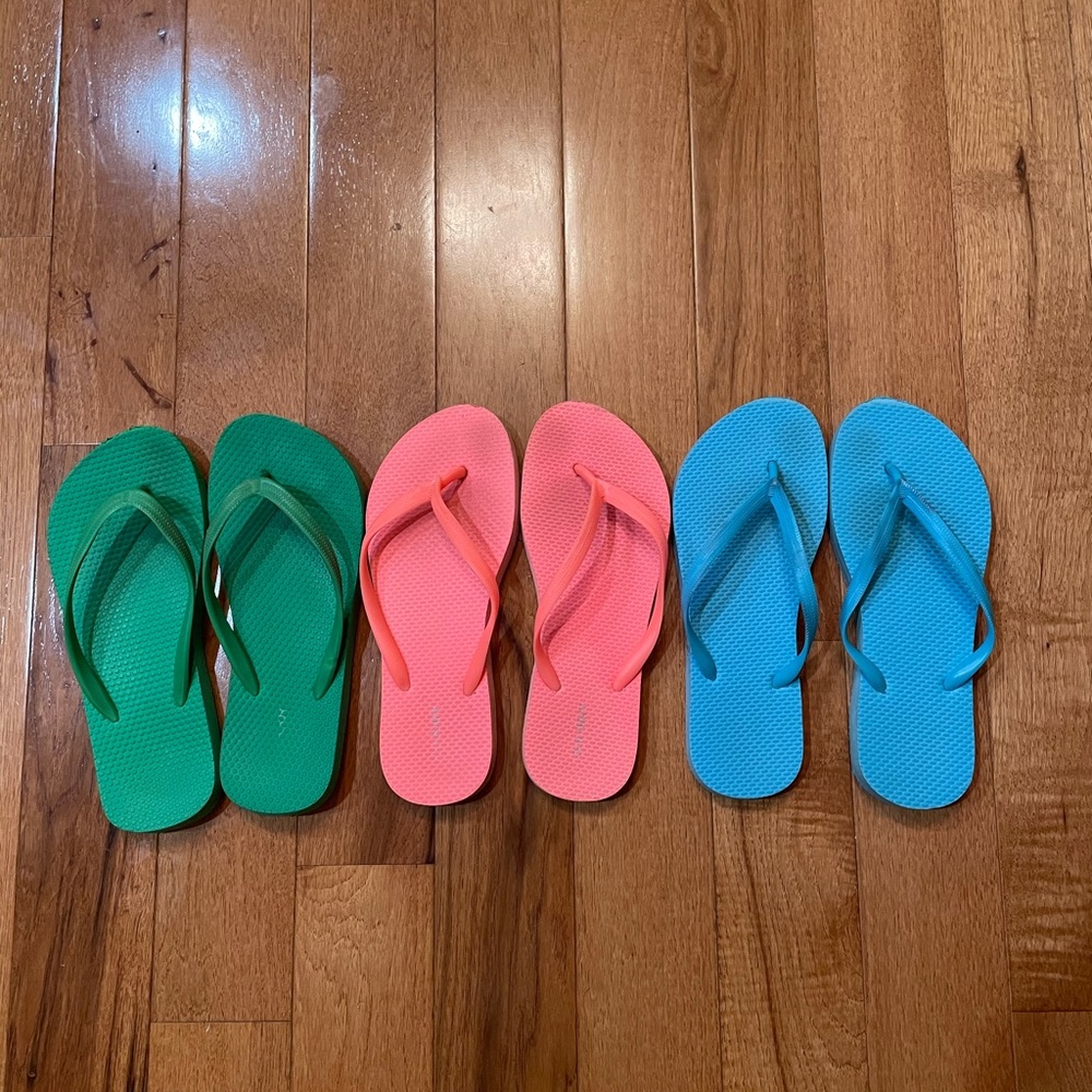 Old Navy flip flop bundle